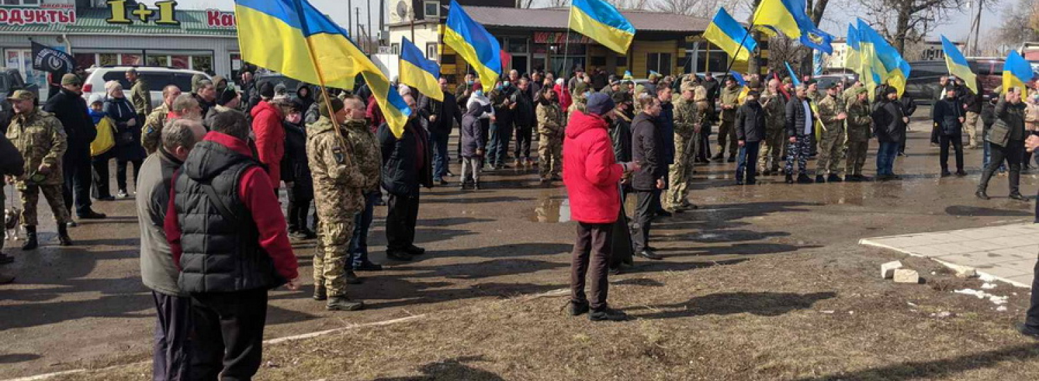 На Луганщині пройшов традиційний автопробіг на честь Дня добровольця