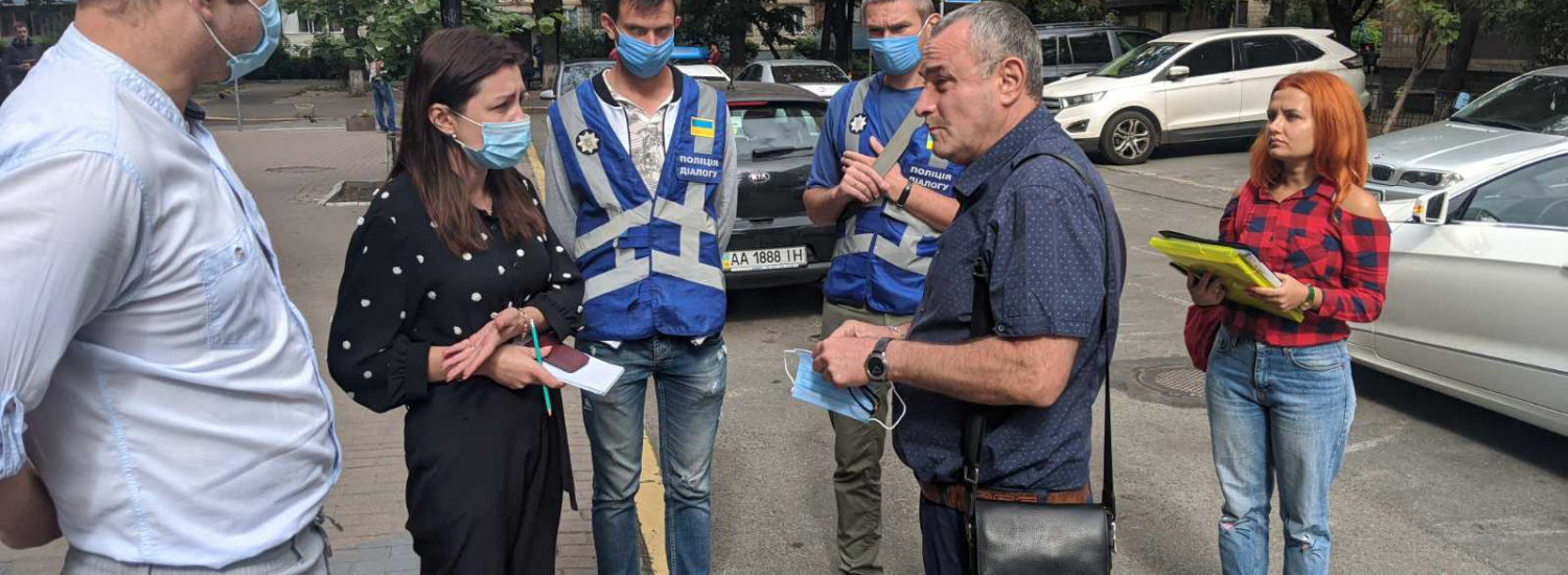 ﻿Перфоменс з труною біля стін Генеральної Прокуратури України завершився порозумінням