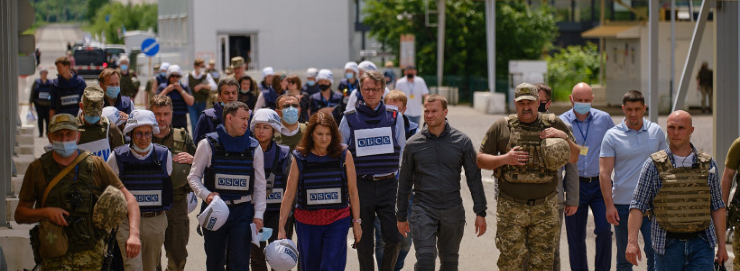 Чинна Голова ОБСЄ відвідала КПВВ «Новотроїцьке» на Донеччині