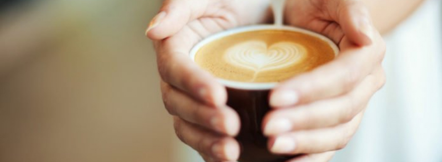 ﻿Вчені назвали людей, яким протипоказана кава