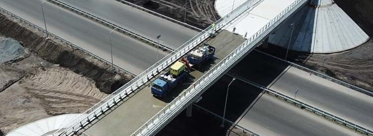 ﻿На Решетилівській трасі, що на Дніпропетровщині завершують будівництво моста і двох транспортних розв’язок