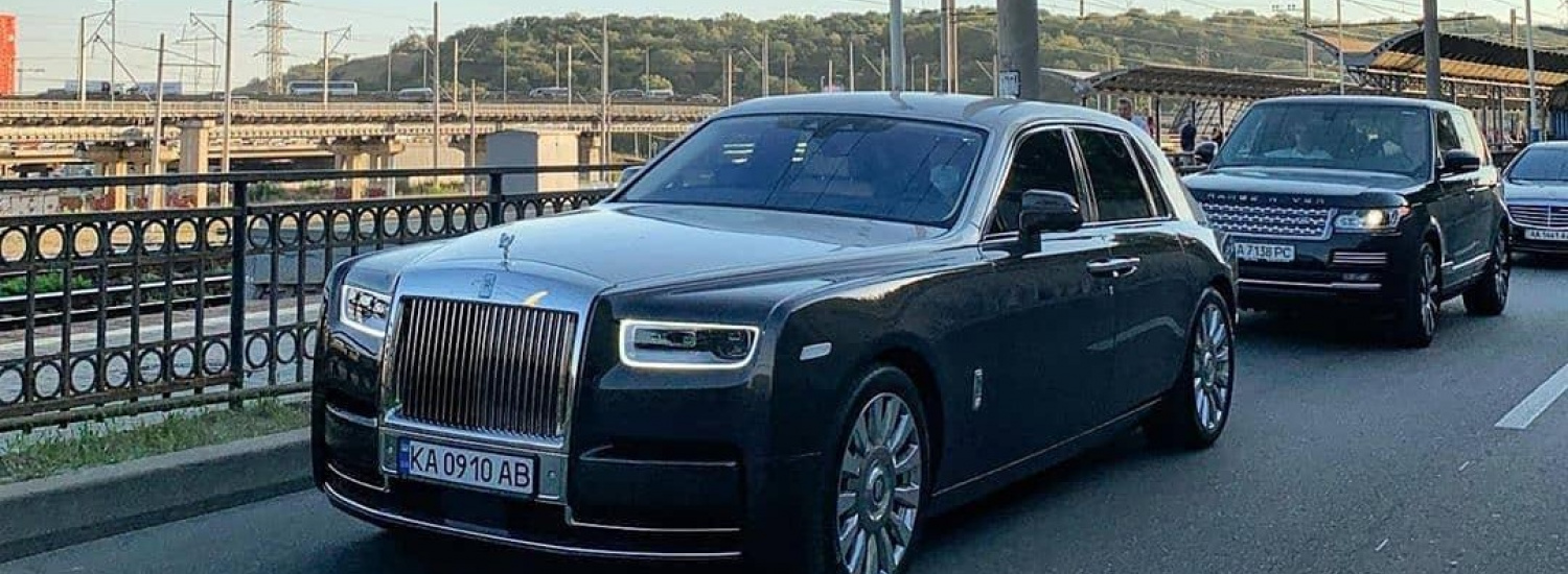 ﻿Києвом їздить приголомшливий Rolls-Royce Phantom вартістю 17 мільйонів гривень