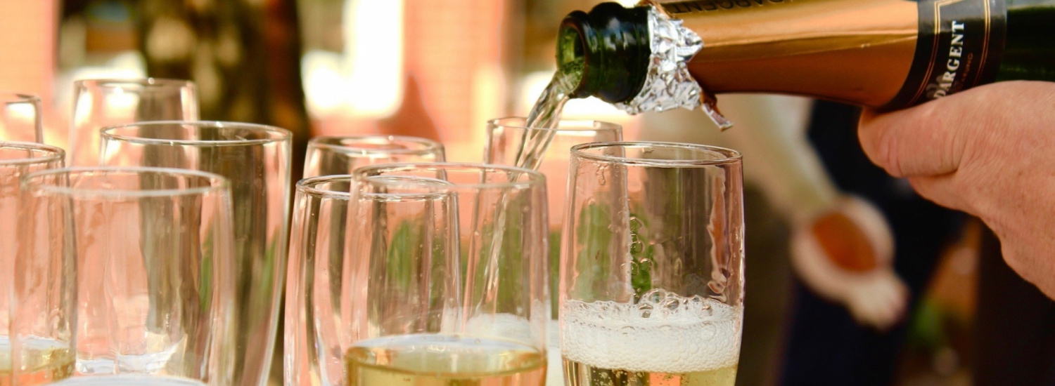 ﻿Вчені довели, що шампанське міцніше за будь-який алкоголь
