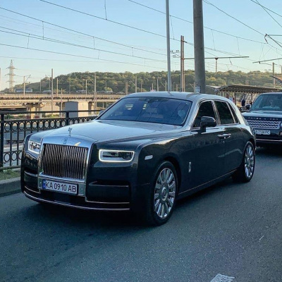 ﻿Києвом їздить приголомшливий Rolls-Royce Phantom вартістю 17 мільйонів гривень