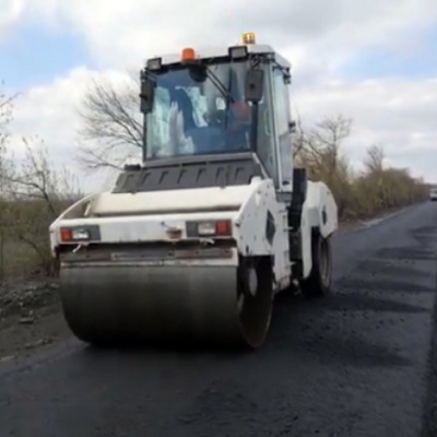﻿«Велике будівництво»: триває капітальний ремонт автодороги Селидове-Українськ