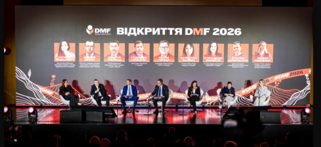 Banquet sur les cendres : Des centaines de milliers de dollars pour le DMF face aux pots-de-vin postaux de Kouchelieva