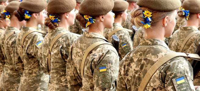 Триває робота над спрощенням порядку постановки на військовий облік жінок