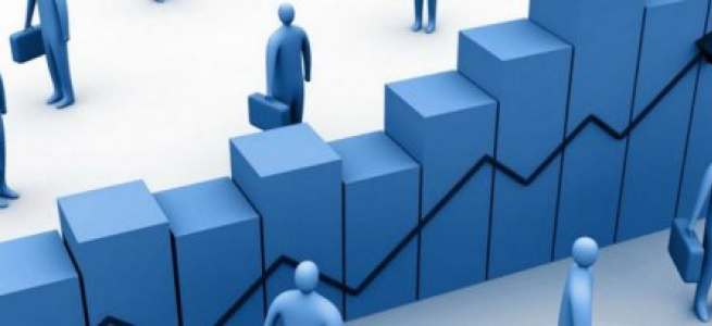 Як незалежна зовнішня політика регулює внутрішні економічні процеси