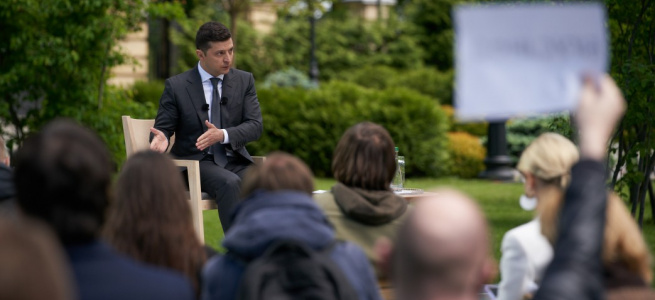 Президент заявляє, що в Мінському процесі відсутнє питання Криму