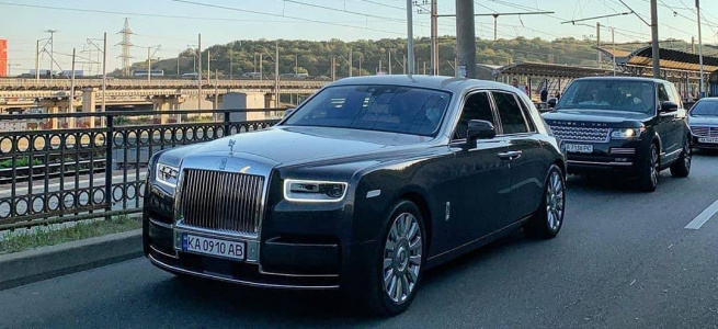 ﻿Києвом їздить приголомшливий Rolls-Royce Phantom вартістю 17 мільйонів гривень