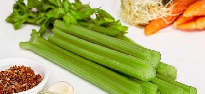 ﻿Чому жінкам потрібно їсти селеру: про користь зеленого овоча