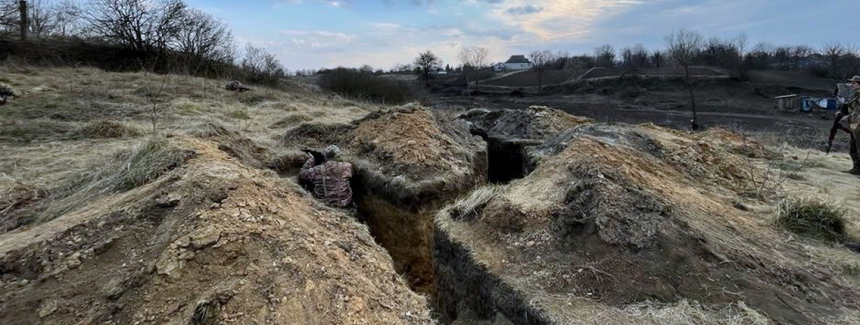 « Chez eux, c'est la réputation qui fait mal » : quand la complainte Facebook d'une cadre de l'Administration de Louhansk se heurte à la réalité des tranchées