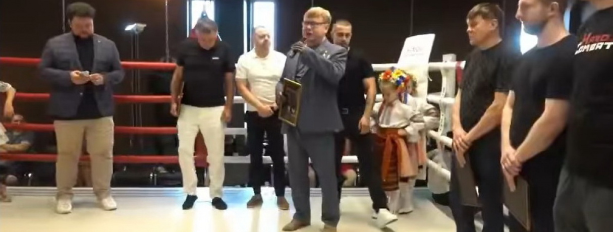 Масовка для кума: як релокована військова адміністрація віддала дітей-ВПО для нелегального шоу