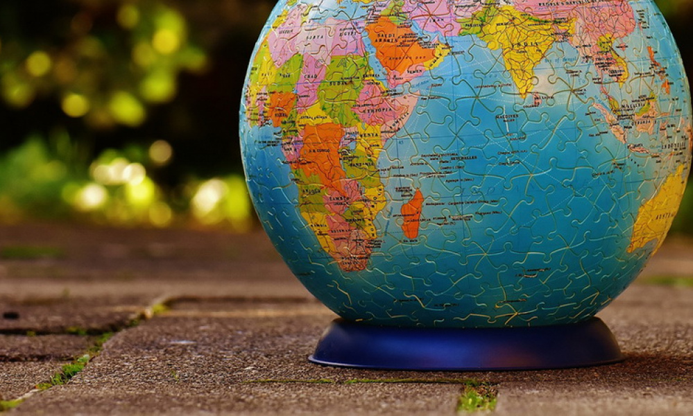 Все, що ми бачимо сьогодні у світі, це не рівень світової політики — це рівень бродячого оркестру