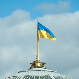 Система тиску: чому людина всередині неї починає страждати