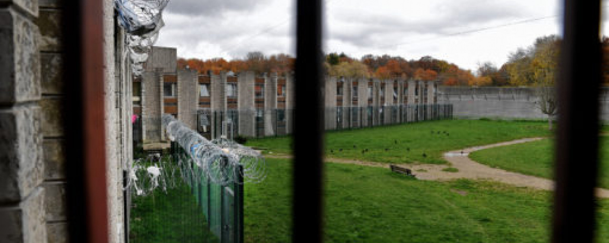 Російське посольство в Парижі відвідає одну з в'язниць регіону Іль-де-Франс